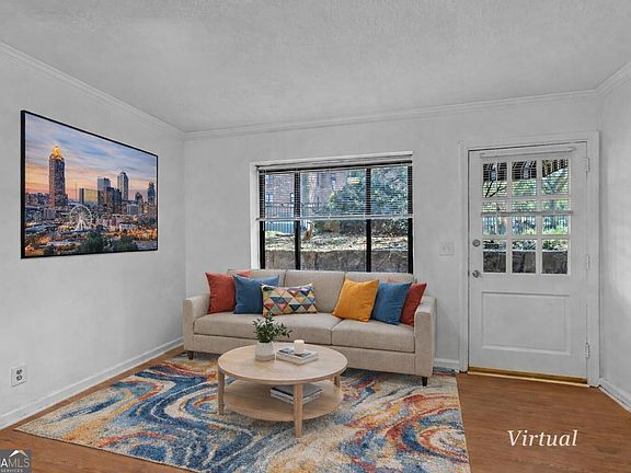 5th image of 320 3rd St NE APT 1