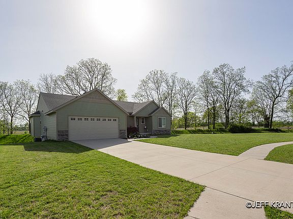 4th image of 2484 Remington Court