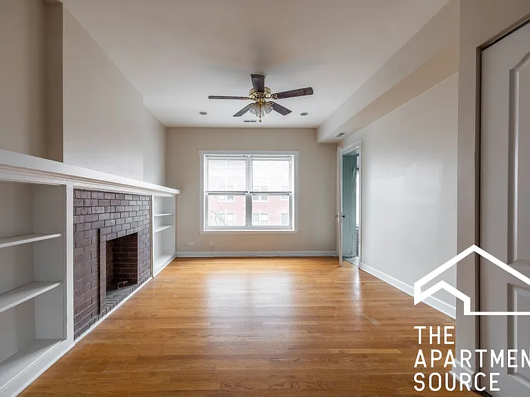 7462 N Greenview Ave #1 — Photo 4