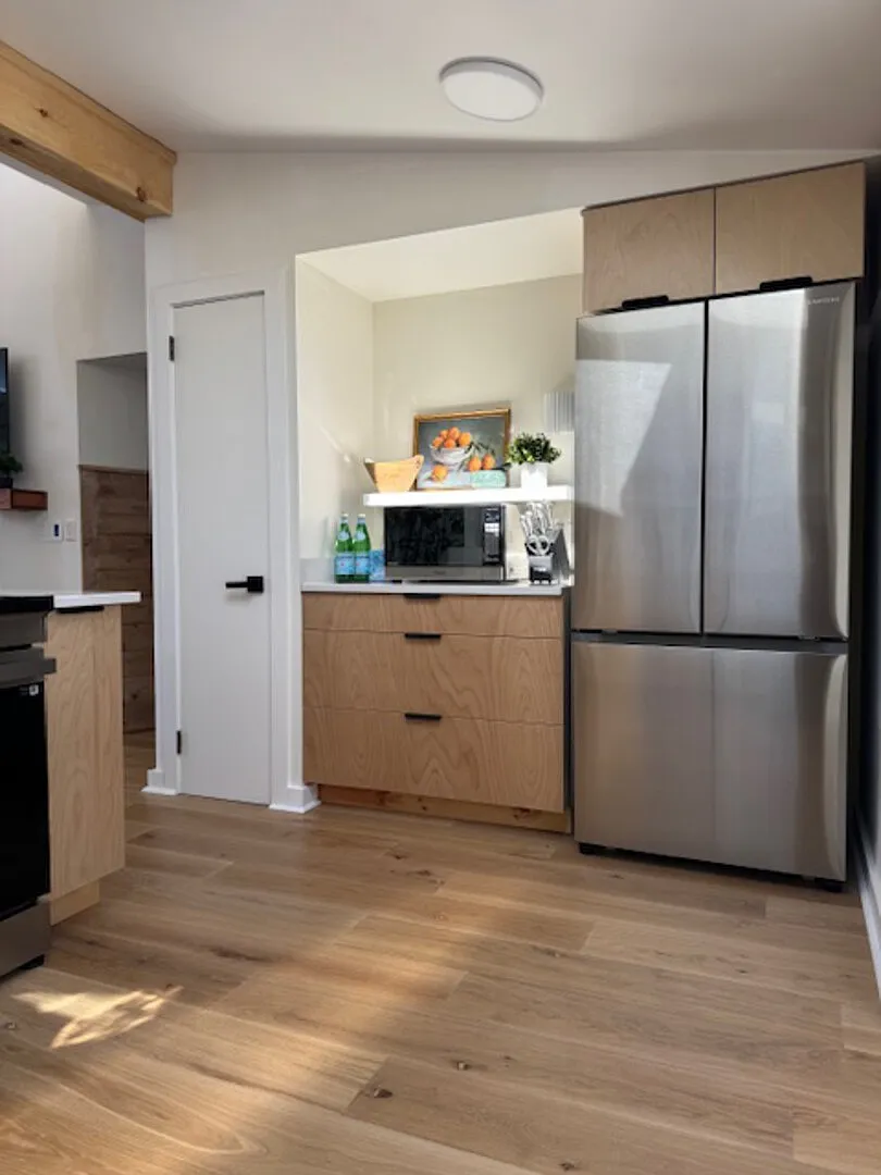 Mid Century Modern Villa/ 3BR/2b SW Views — Photo 2