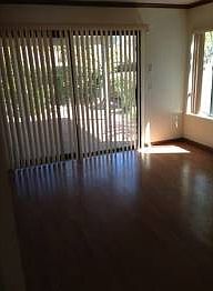 4th image of 912 Brighton Ct