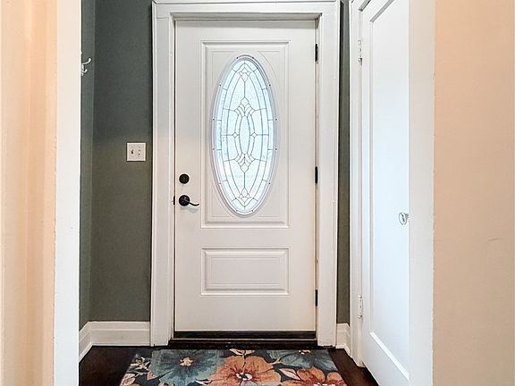2nd image of 2608 Liberty St
