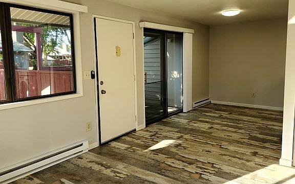 4th image of 10955 SW 121st Ave