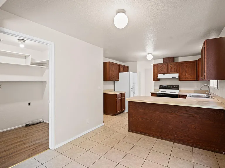 6003 153rd Ct NE — Photo 6
