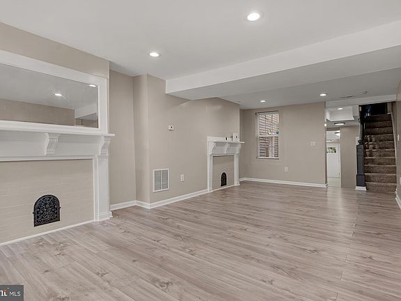 5th image of 1413 E Eager St