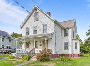 21 Riddell St, Greenfield, MA 01301