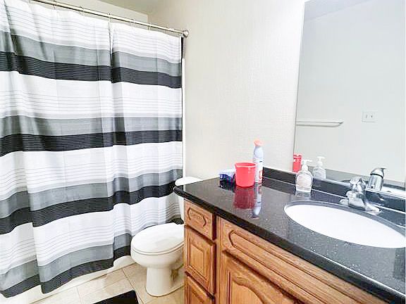 3rd image of 904 University Oaks #106