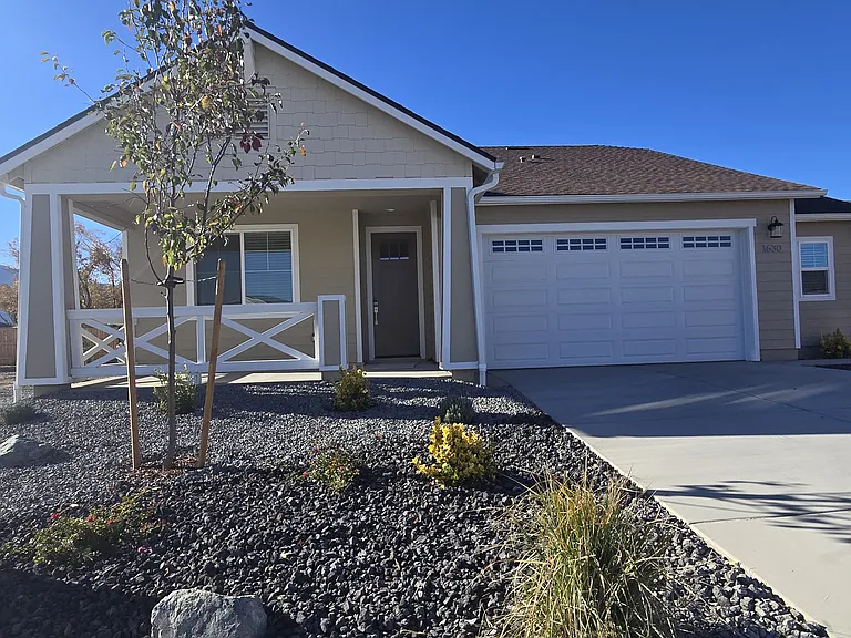 1630 Delta Downs Dr — Photo 1