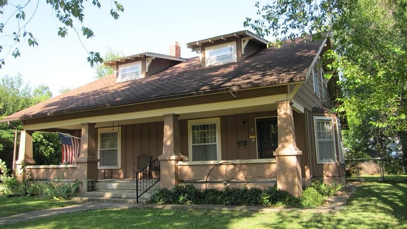 1st image of 318 N Chautauqua St
