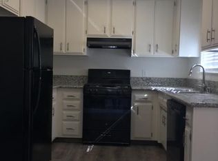 704 N Fairview St #A, Ridgecrest, CA 93555