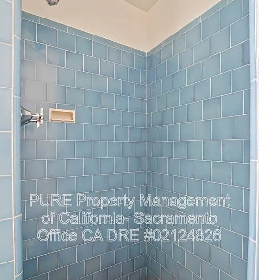2324 Castro Way — Photo 19