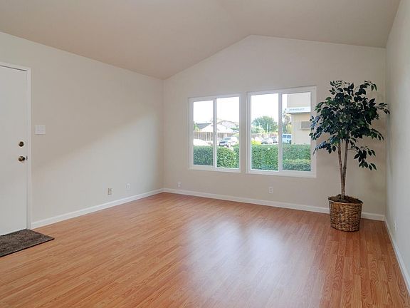 4th image of 5480 Don Manrico Ct
