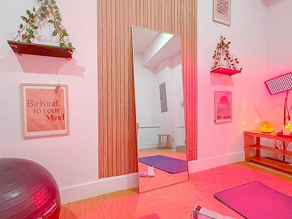 4th image of 1163 NW 2nd St Floor 2-ID1463285P