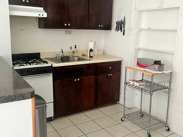 225 Bennett Ave #6P — Photo 5