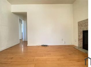 1231 E 23rd St, Oakland, CA