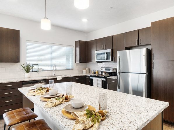 5050 W Highland Knolls Rd #A-112