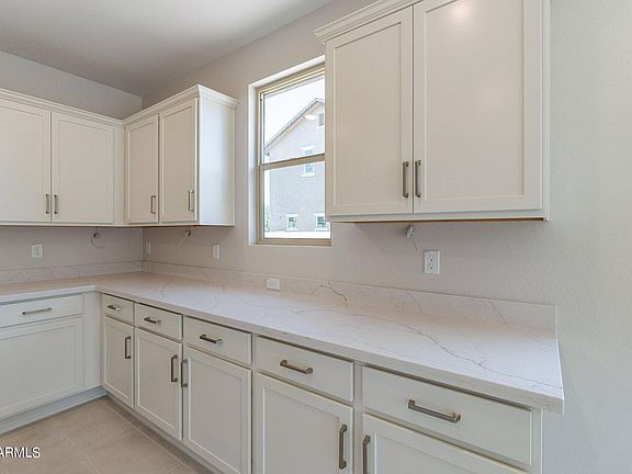 5th image of 12896 N FOUNDERS PARK Boulevard
