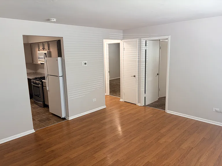 18534 Wildwood Ave #1 — Photo 3