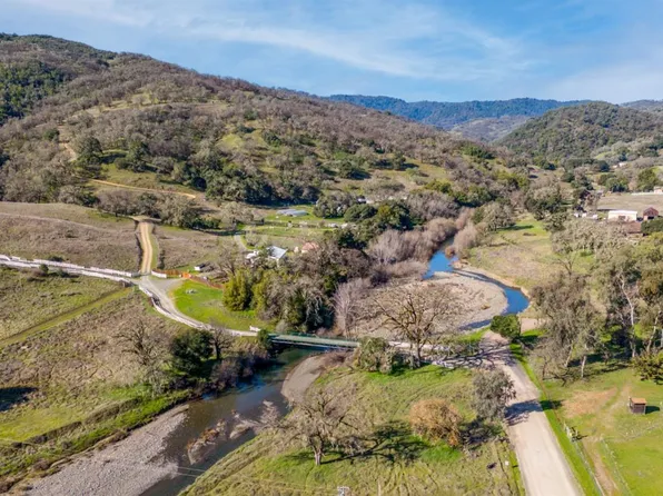 10880 Eagle Rock Road, Hopland, CA 95449