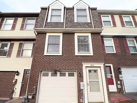 3rd image of 308 Shady Ridge Dr