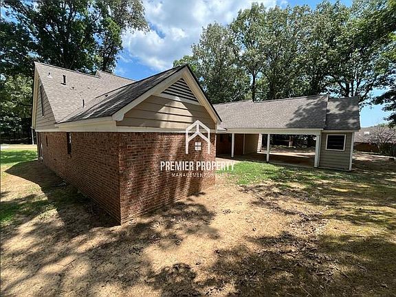 2nd image of 8659 Thorncliff Dr