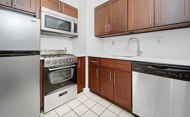 Rented by Living New York | media 11