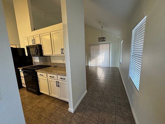 5th image of 27681 Powell Dr