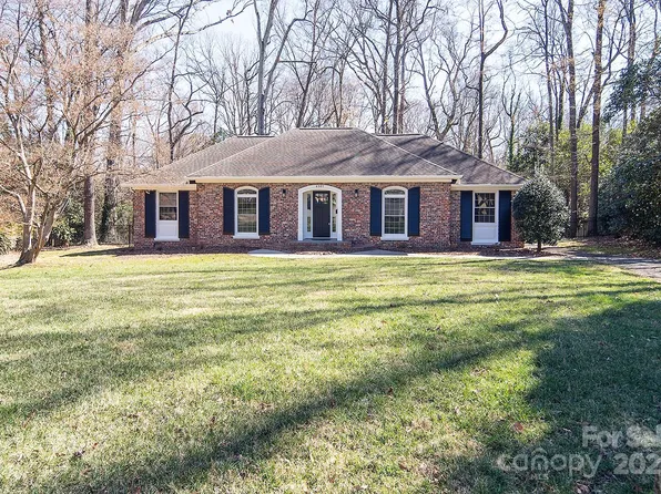 4501 Pine Valley Rd, Charlotte, NC 28210