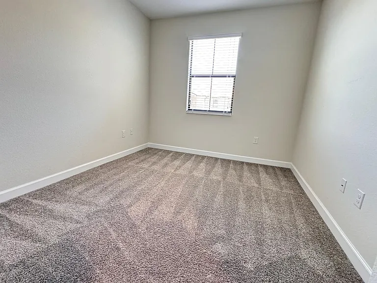 1252 Royal Street George Blvd — Photo 15