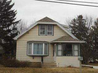 20516 W Good Hope Rd, Lannon, WI 53046