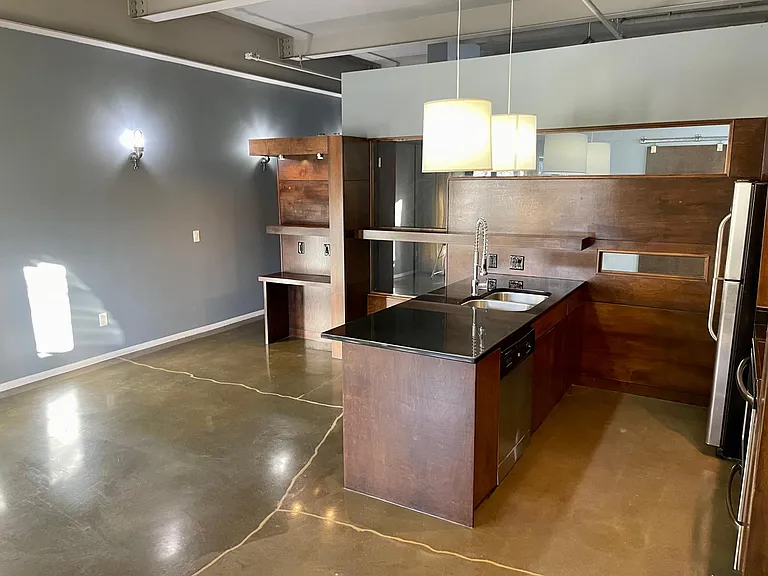 400 Salem Ave #1-C — Photo 5