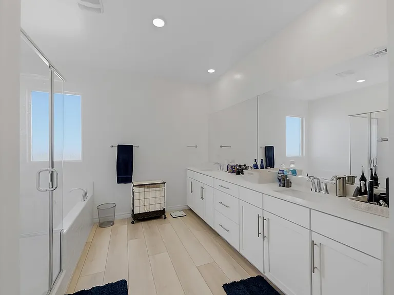 290 Robson Ridge Ln — Photo 18