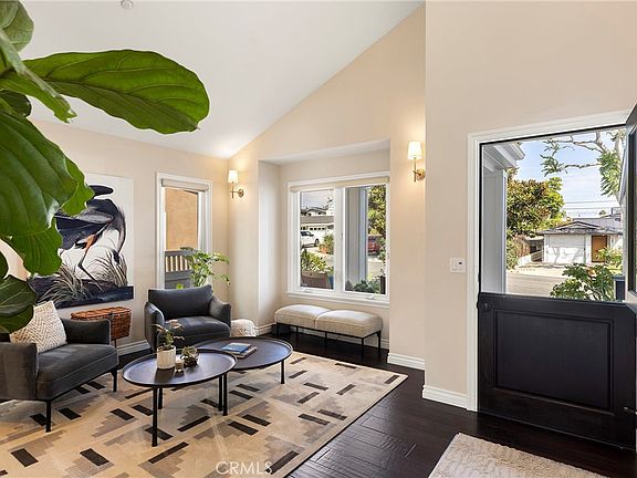 3rd image of 150 W Avenida San Antonio