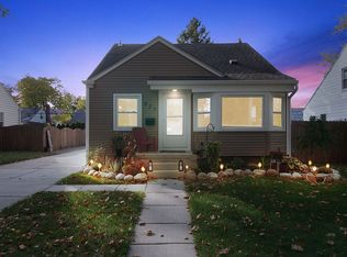 655 Meadowdale St, Ferndale, MI
