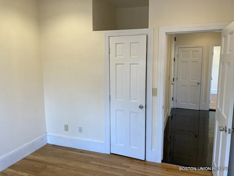 57 Hemenway St #35 — Photo 4