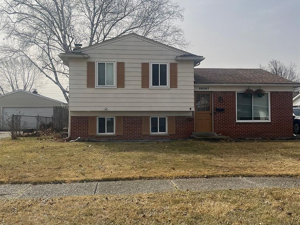 1st image of 38587 Lawrence St