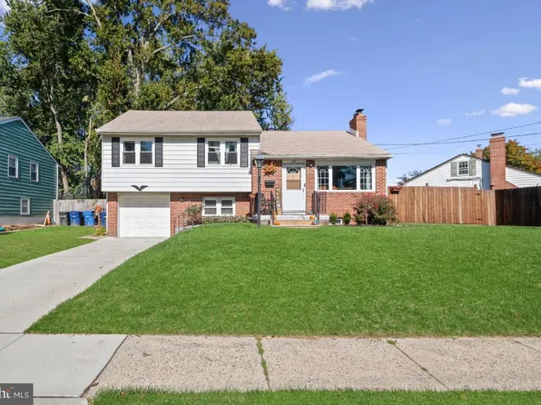 517 Homestead Ave, Mount Holly, NJ 08060