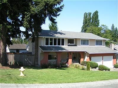 1st image of 10604 NE 57th St