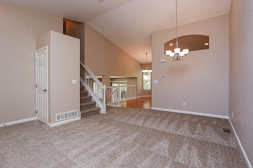 4th image of 16470 Martingale Dr