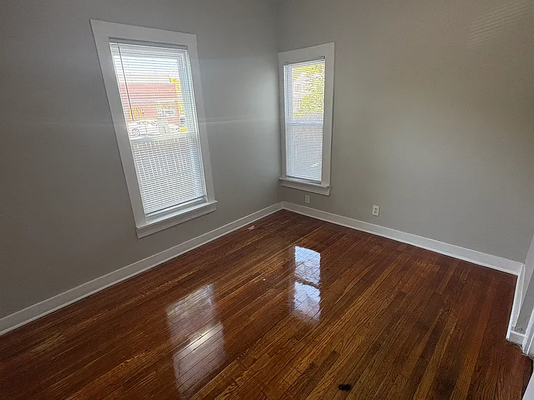 1086 Whalley Ave #1F — Photo 6