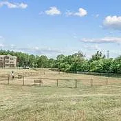The Glen Apartments — Photo 25