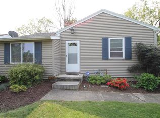719 Marshall Rd, Rochester, NY 14624