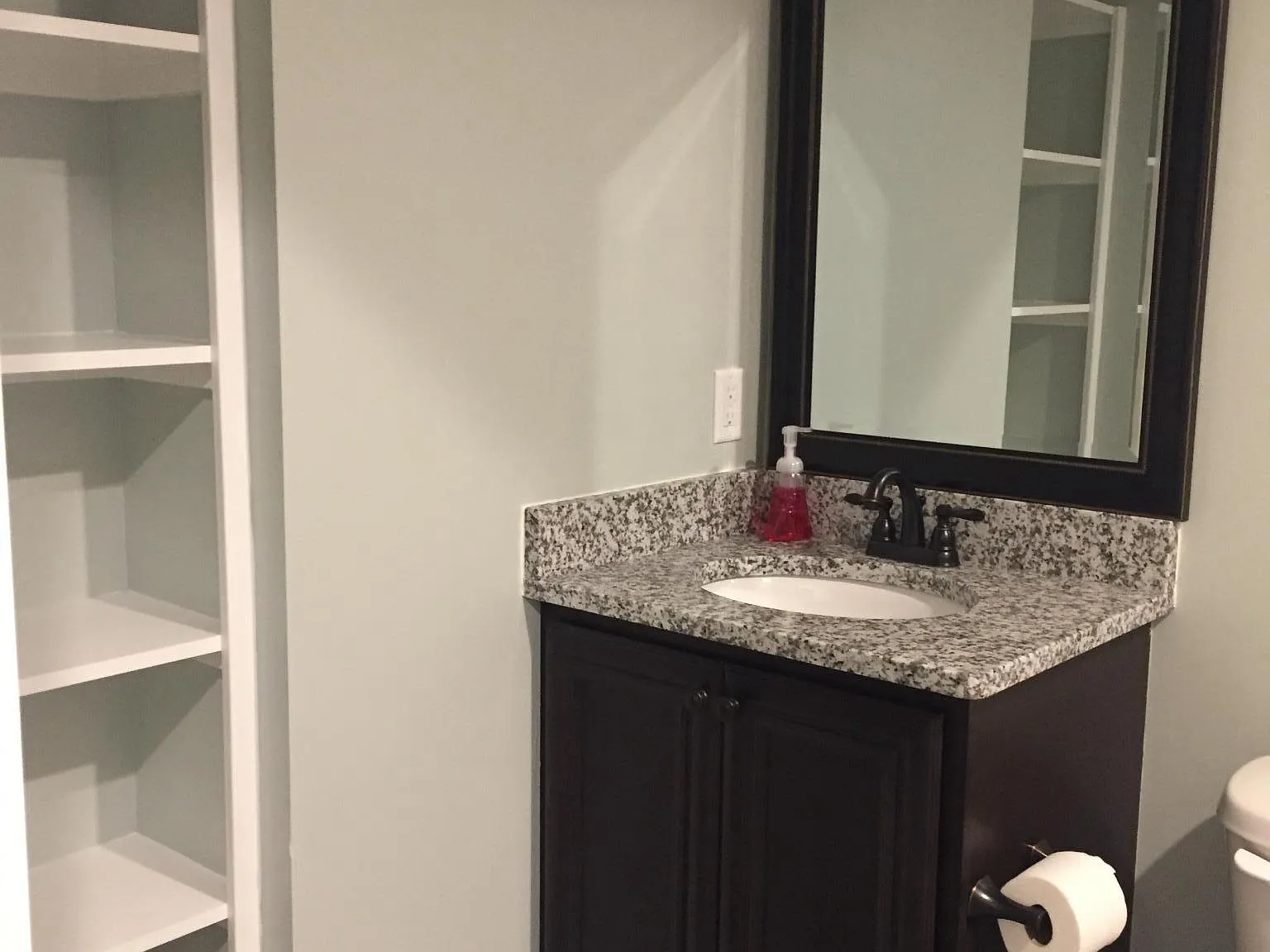 3 bed, 1248 sqft, $2,600 — Photo 2