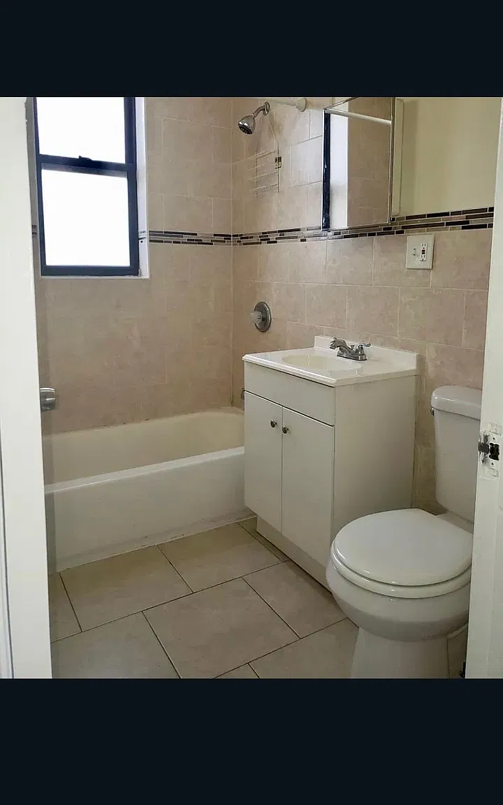 46 S Arlington Ave — Photo 3