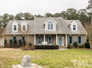 2700 Rolling Oaks Ln, Raleigh, NC 27606