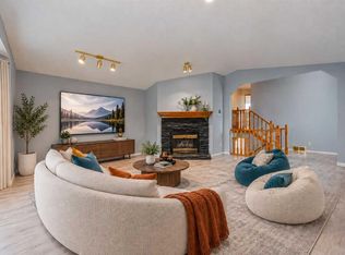 105 SE Arbour Ridge Park NW, Calgary, AB T3G4C5