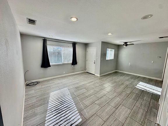2nd image of 749 W C St APT A
