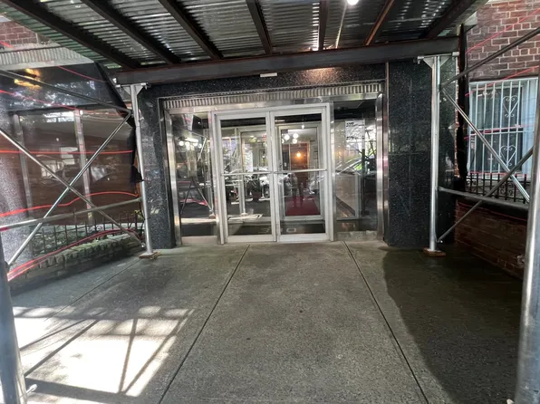 390 Rugby Road image 19 of 29