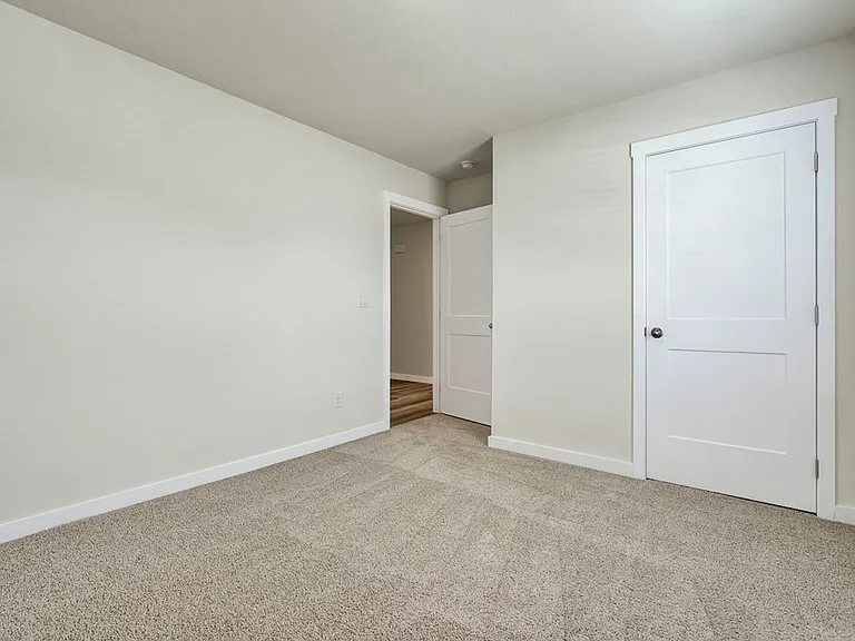 627 Fox Den Cir — Photo 20