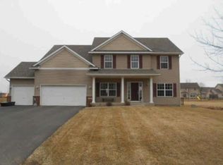 4457 Covey Ln, Saint Bonifacius, MN 55375